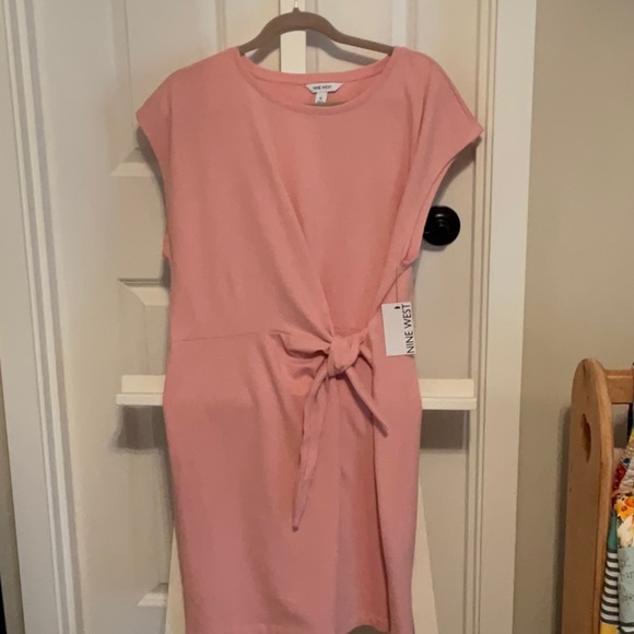 Nine West Dresses & Skirts - NWT.  NINE WEST size XL Pink cotton polyester pink dress